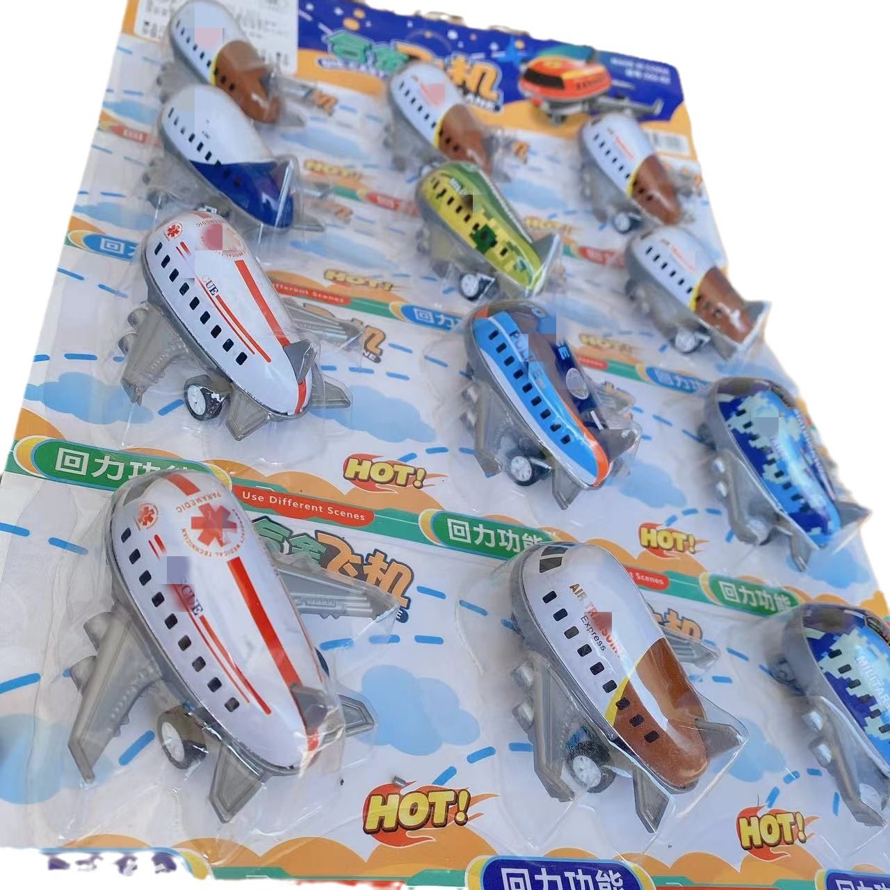 Juguetes para niños nuevos modelos de aviones de aleación de tablero colgante aviones pequeños juguetes para niños regalos de 2 yuanes al por mayor