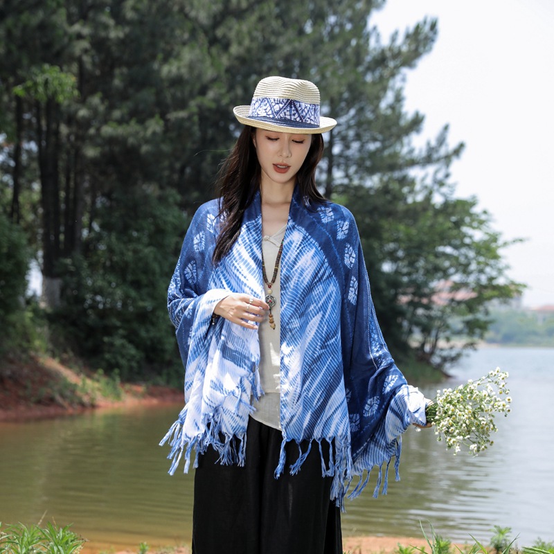 Primavera y verano nuevo artístico retro todo fósforo azul teñido bufanda algodón y lino sensación bufanda Yunnan viaje protector solar chal para mujeres
