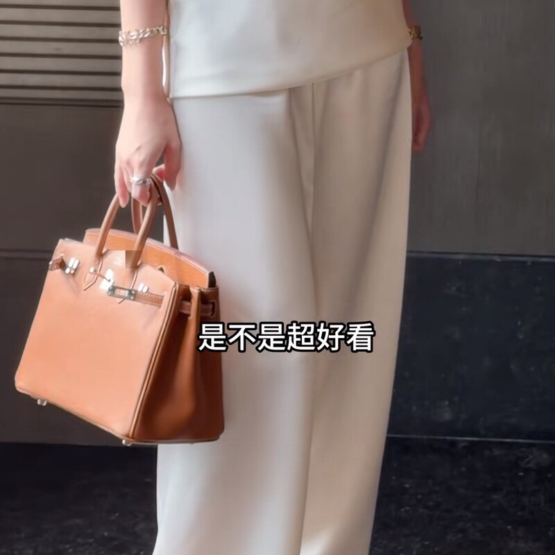 Blogger's Recommended Platinum Bag in Classic 4 Colors, Waxed Thread Hand-Stitched 25/30cm Handbag, Casual Strapless Design Blogger's Recommended Platinum Bag in Classic 4 Colors, Waxed Thread Hand-Stitched 25/30cm Handbag, Casual Strapless Design