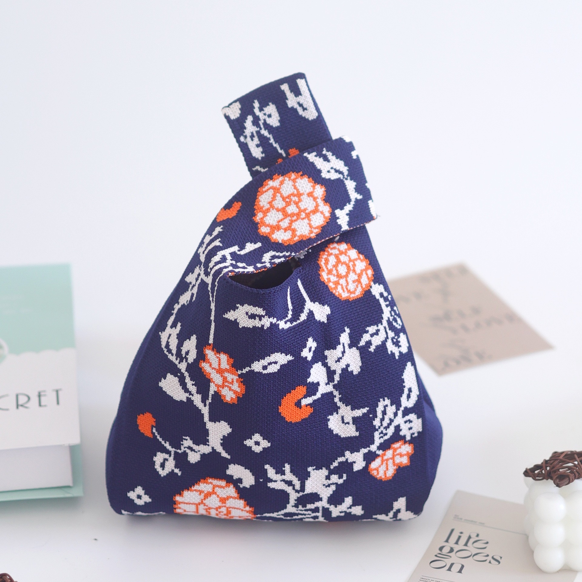 덩굴 꽃 녹색 오렌지