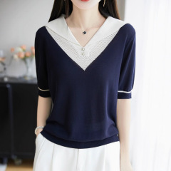 フレンチハイエンドコントラストカラーフェイクツーピースニット半袖Tシャツ、女性用、軽量、通気性、スリムでファッショナブルなネイビーカラートップ