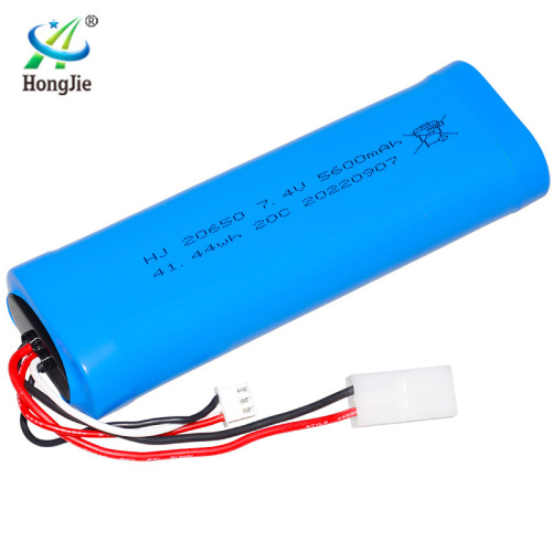 Cylindrical 20650 battery pack 7.4V 5600mAh lithium battery Henglong 3818 3889 3809 tank battery