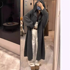 秋冬の怠惰な風の柔らかいモチモチのセーターのコートの女性の韓国版の復古のゆったりした中の長いタイプの帽子のメリヤスのカーディガンのコート