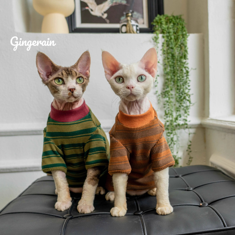 Mascotas alemanas ropa de gato primavera y otoño delgada gato muñecas gato gato sin pelo rayas camiseta de cuello redondo modelo básico