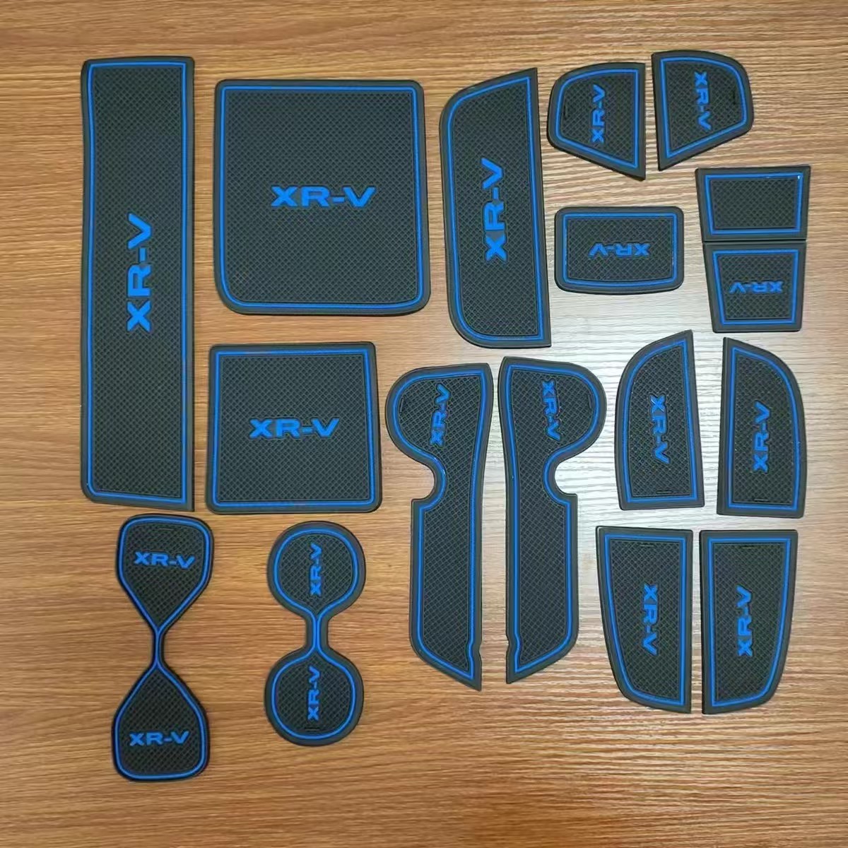 Suitable for 2023 Model Vezel Xrv Door Slot Mats, Xrv Interior Storage Box Cup Mats, Anti-Slip Mats, Decorative Modification Use