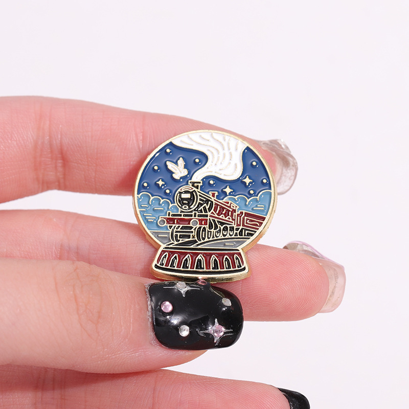 Cartoon Style Pin Crystal Ball Zinc Alloy Stoving Varnish Unisex Brooches display picture 2