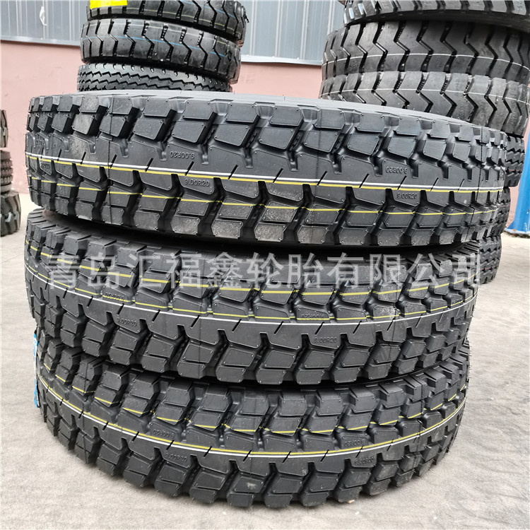 供应全钢卡车胎9.00R20中花配内胎垫带900R20