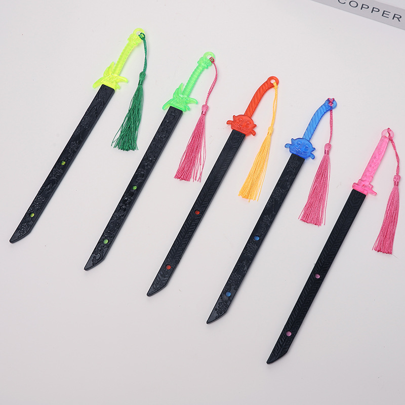 Espada de cristal de plástico para niños modelo de arma estudiante de escuela primaria regalo de juguete creativo mini arma Escuela de Kindergarten