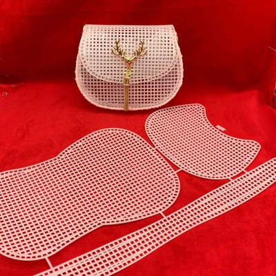 菏泽诚硕冰条线塑料网格片模板十字绣帆布衬板dly材料马蹄 马鞍包