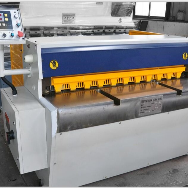 供应耐用小型精密剪板机 脚踩踏数显剪板机 机械式精密剪板机