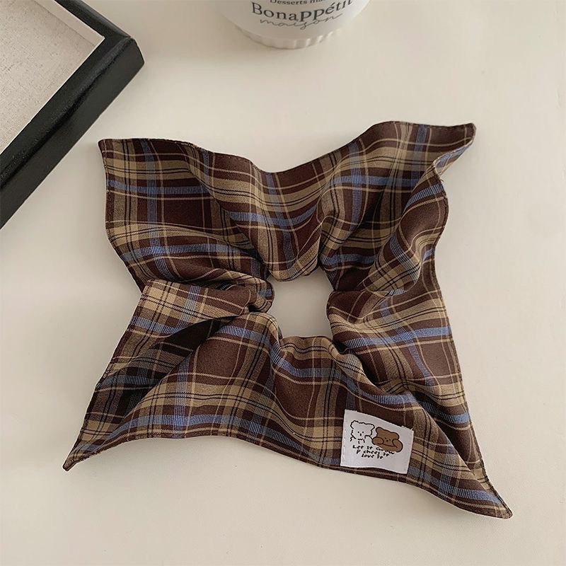 21# square scarf with coffee plaid pattern and two bears logo about 22cm