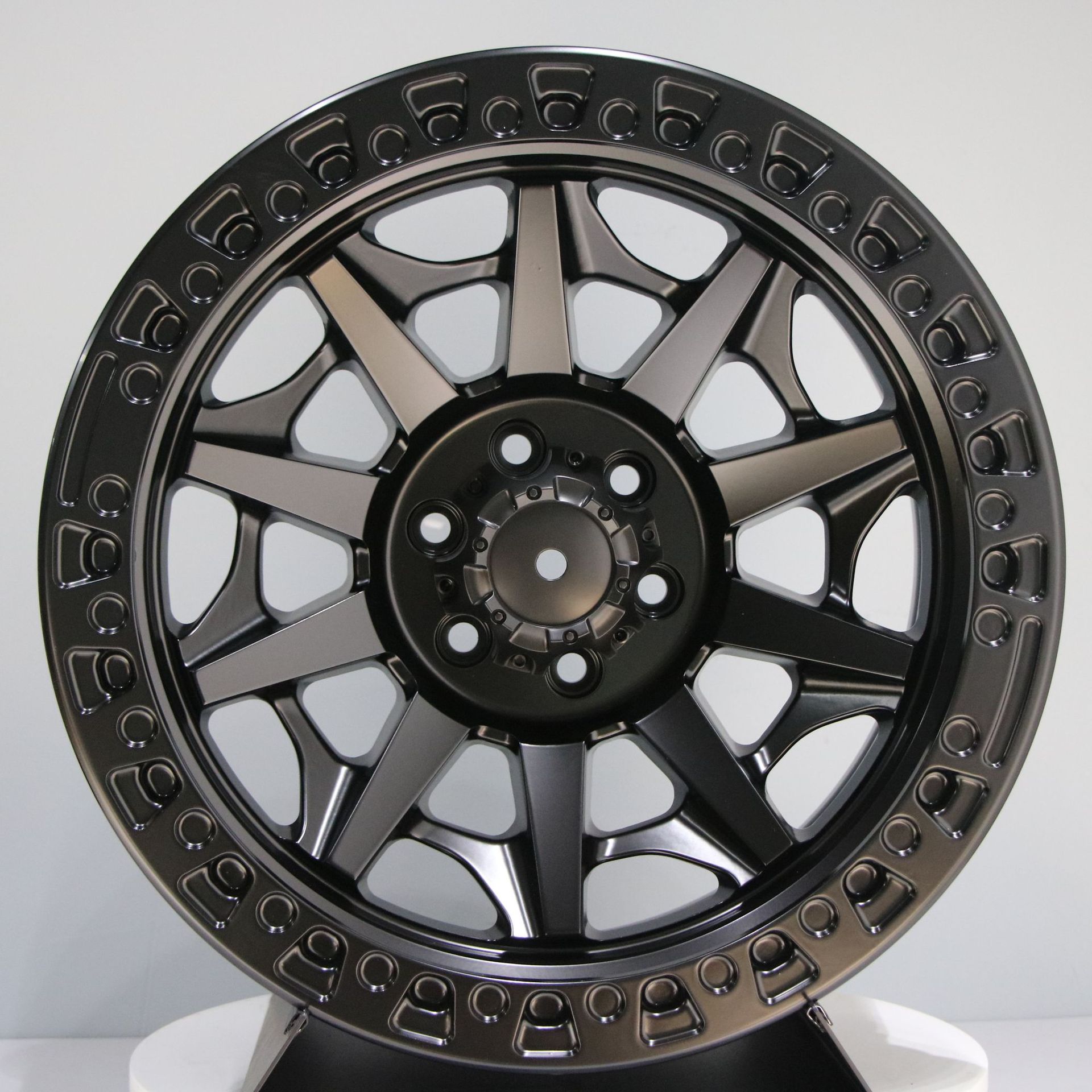 Cubo de rueda de 17 pulgadas adecuado para HAVER H6 H9 tanque de perro grande 300 cubo de rueda modificado SUV cubo de rueda todoterreno