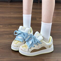 2025新款韩版学生休闲小众复古面包鞋女潮流街拍百搭舒适港风板鞋