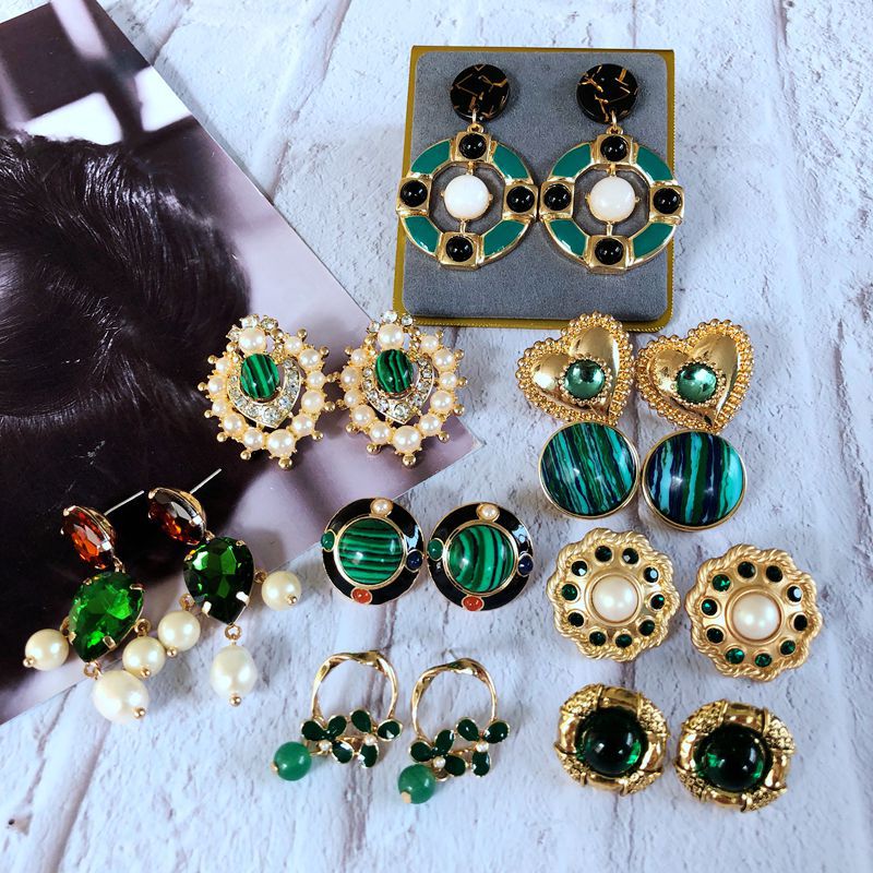 Vintage Fashion Pearl Glass Jade Drip Glaze Earrings Wholesale Nihaojewelry display picture 22