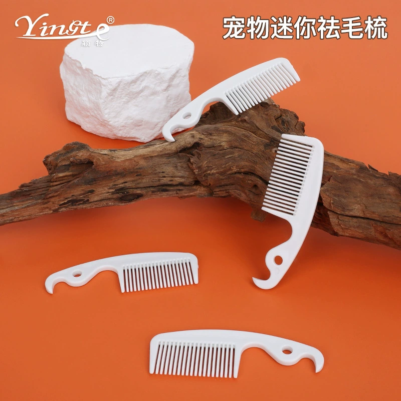 Pet Маленькое лицо расчесывание Собаки Кошки Очистка лица Кошки Мини расческа Очистка красоты Расческа завод оптом