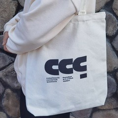 Women's Canvas Shoulder Bag, Large-Capacity Tote in Korean College Style, Harajuku-Style Artistic Commuter Bag with Japanese Flair