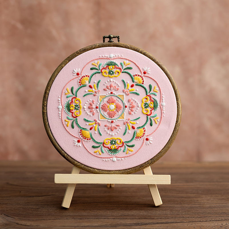 Mandala Bordado Diy Hecho a mano Material de bordado tridimensional europeo Paquete de ropa Bordado Su Bordado Meditación