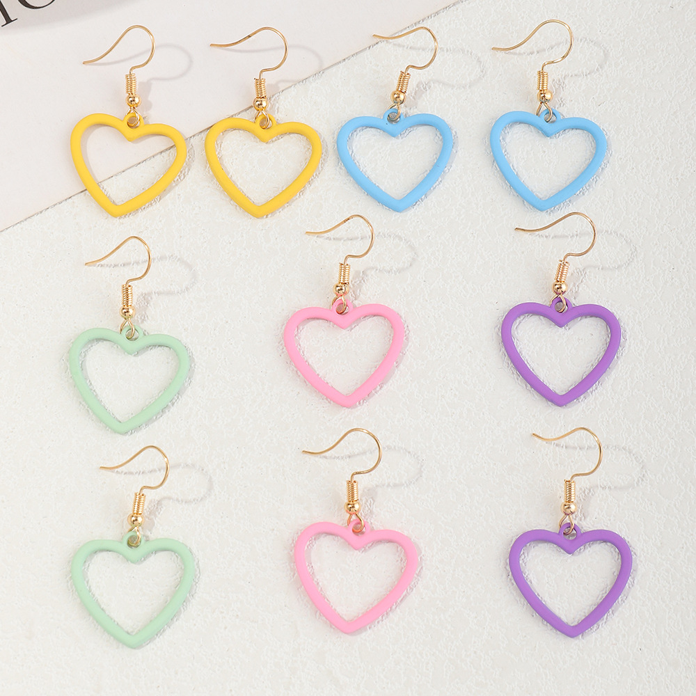 Simple Solid Color Heart Earrings Wholesale display picture 3