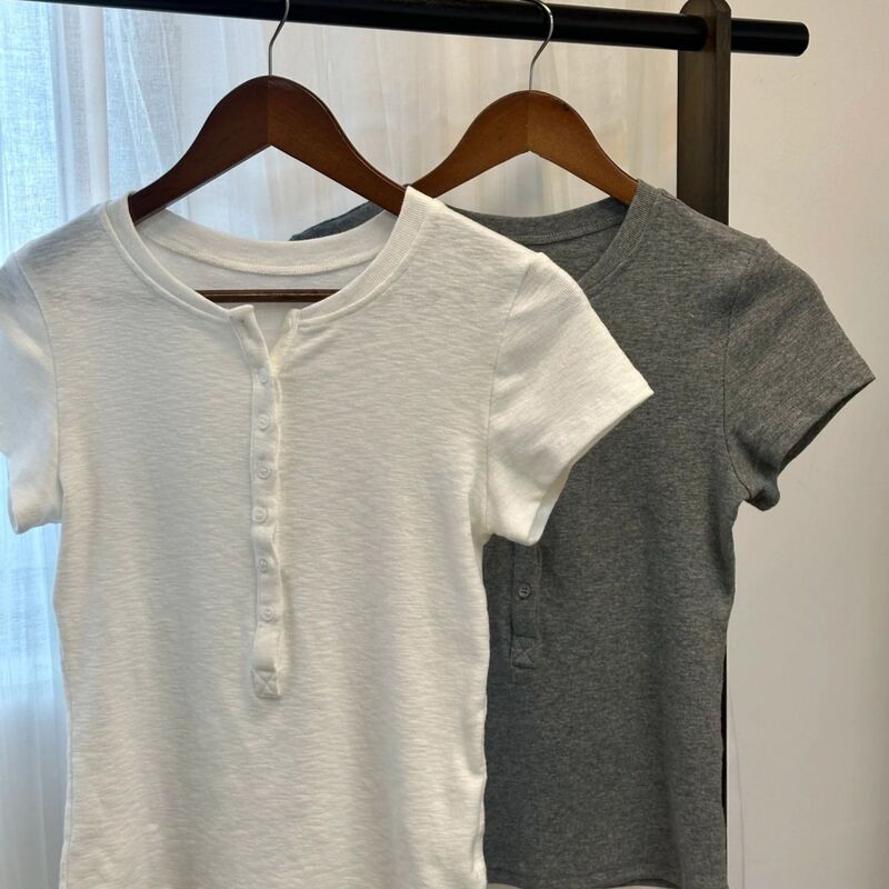 Korean-Style Simple Basic Short-Sleeve T-Shirt for Women, 2026 Summer New Slim-Fit Waist-Cinching Casual Top Korean-Style Simple Basic Short-Sleeve T-Shirt for Women, 2026 Summer New Slim-Fit Waist-Cinching Casual Top