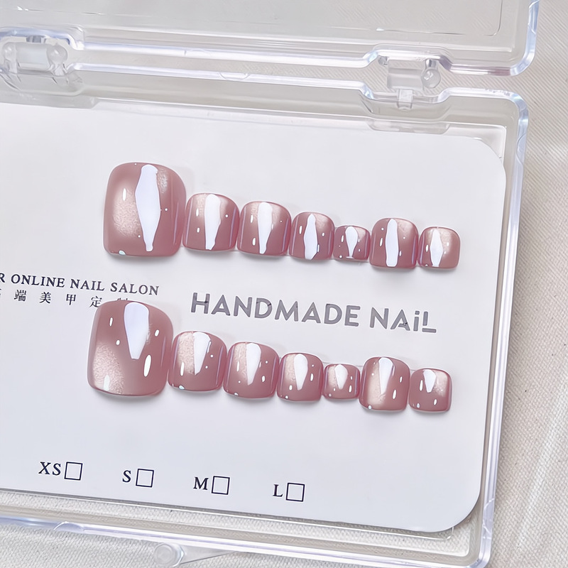 Summer Toenail Polish with a Translucent Vibe, Nude Color, Cat Eye Effect, Sparkling Toenail Tips, Brightening, Versatile, Ins-Style Summer Toenail Polish with a Translucent Vibe, Nude Color, Cat Eye Effect, Sparkling Toenail Tips, Brightening, Versatile, Ins-Style