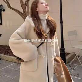 港味风格毛呢连帽外套女中长款宽松牛角扣大衣加厚绒棉衣呢子外套