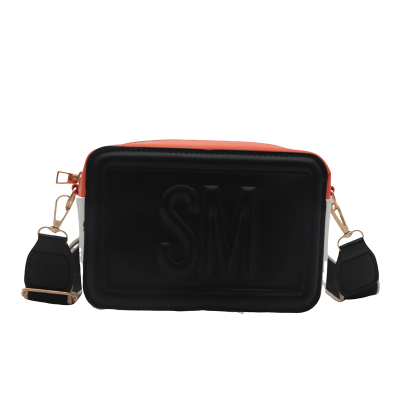 El estilo extranjero simple letras anchas cinturones de hombro mochila de hombro 2025 primavera nuevo color en bolsas casuales bolsas pequeñas