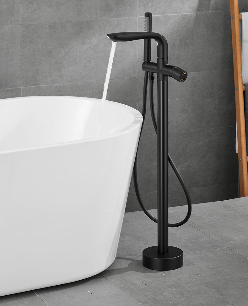 All-copper gun, grey floor-standing bathtub, faucet, independent hot and cold column basin, wooden bucket, shower head, light luxury Application Scenario
