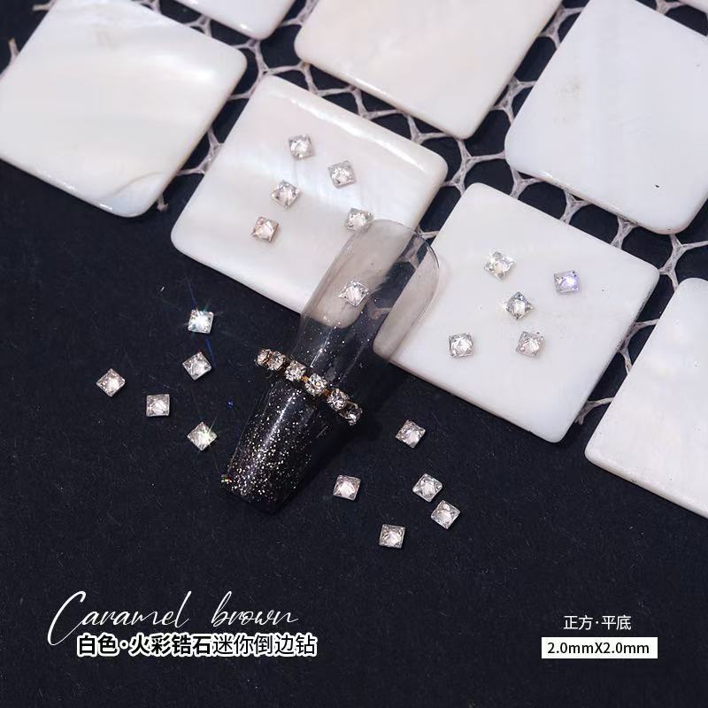 최상급 화이트 큐빅 지르코니아 [정사각형·2x2mm] 낱개