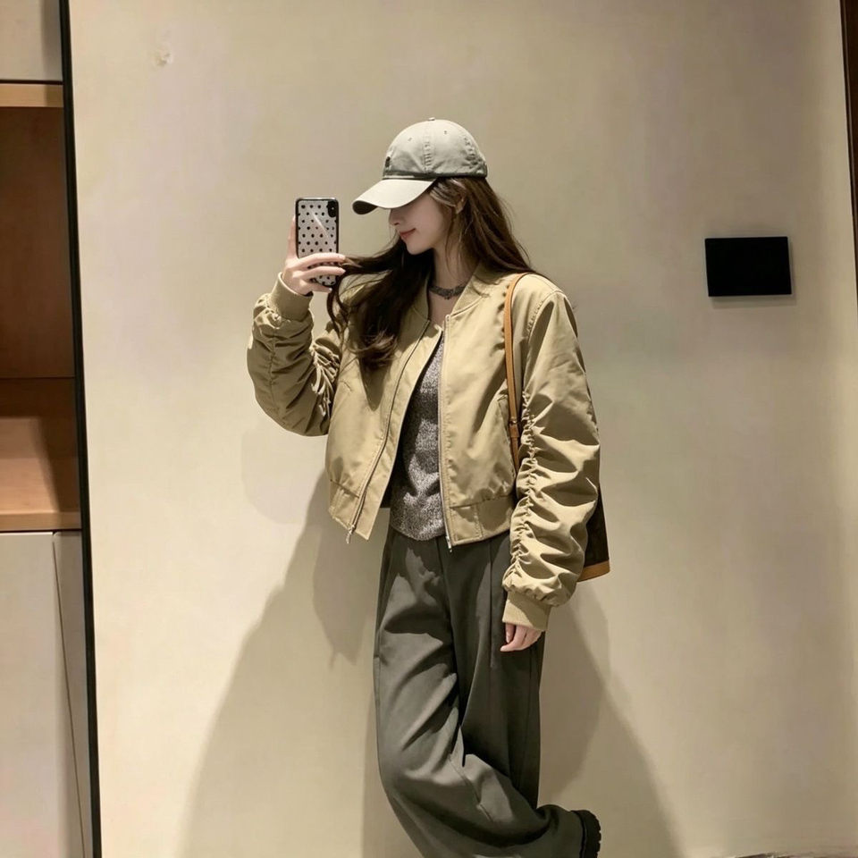 Áo khoác jacket nữ dáng ngắn form rộng vai đứng kiểu bóng chày, dài tay, khóa kéo — Màu kaki, hai lớp, có lót vải, Đen hai lớp có lót
