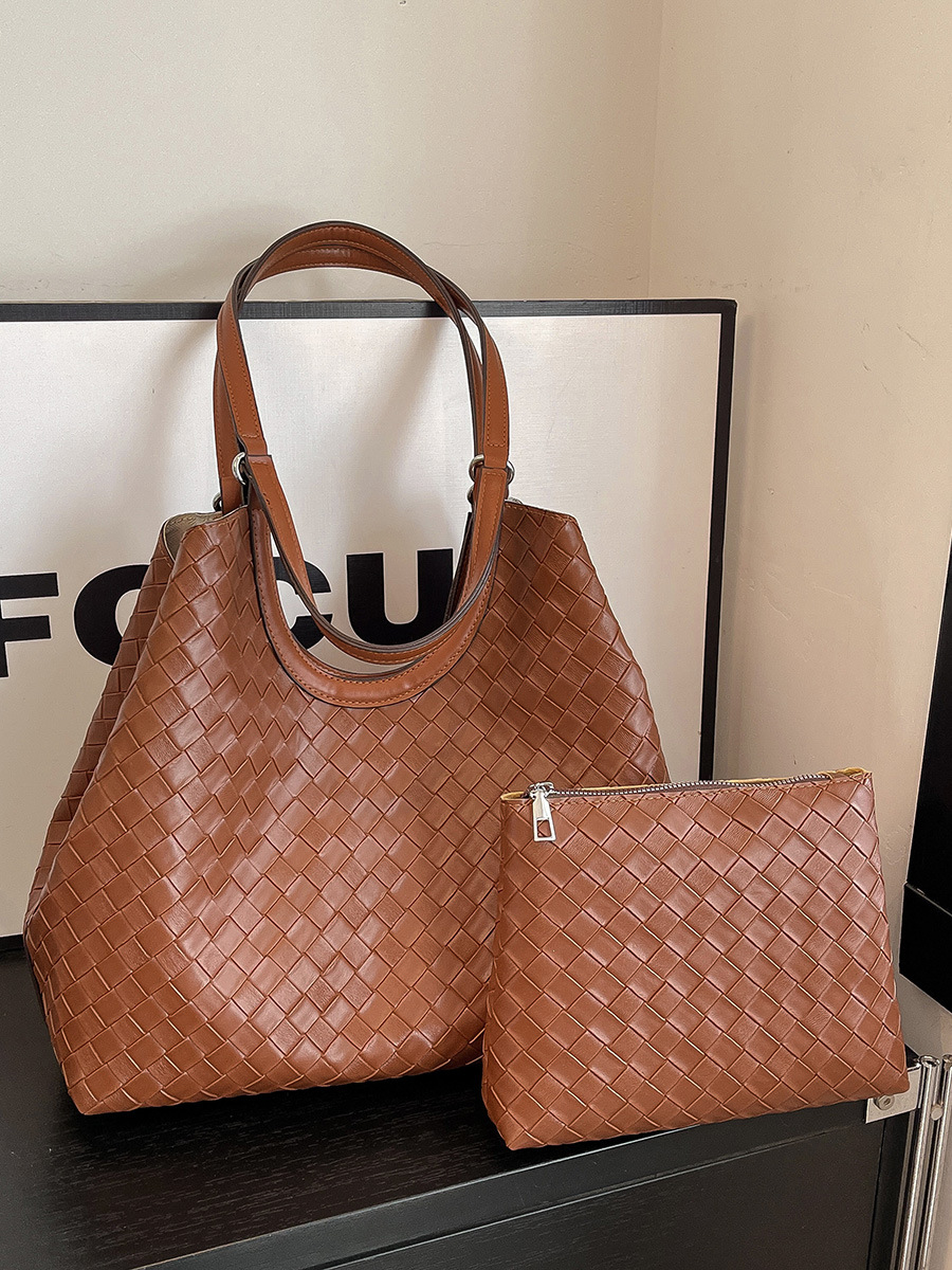 Bolsa de tejido para mujeres 2025 nuevo bolso de viaje simple bolso de damas de gran capacidad bolsa de hombro