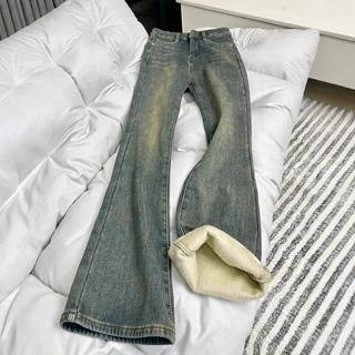 复古蓝加绒加厚直筒牛仔裤女冬大码胖mm高腰弹力遮胯显瘦微喇叭裤