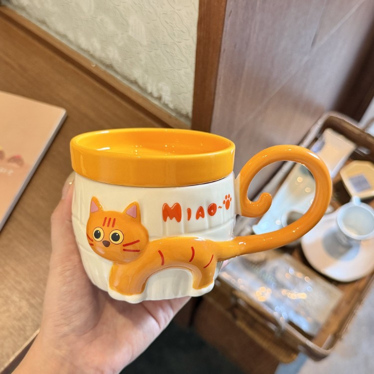 뚜껑 포함 입체 고양이 도자기 머그컵 360ml