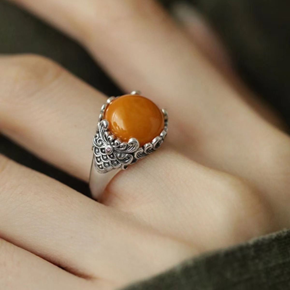 Natural Amber Open Ring In 925 Sterling Silver For Women_voghion.com