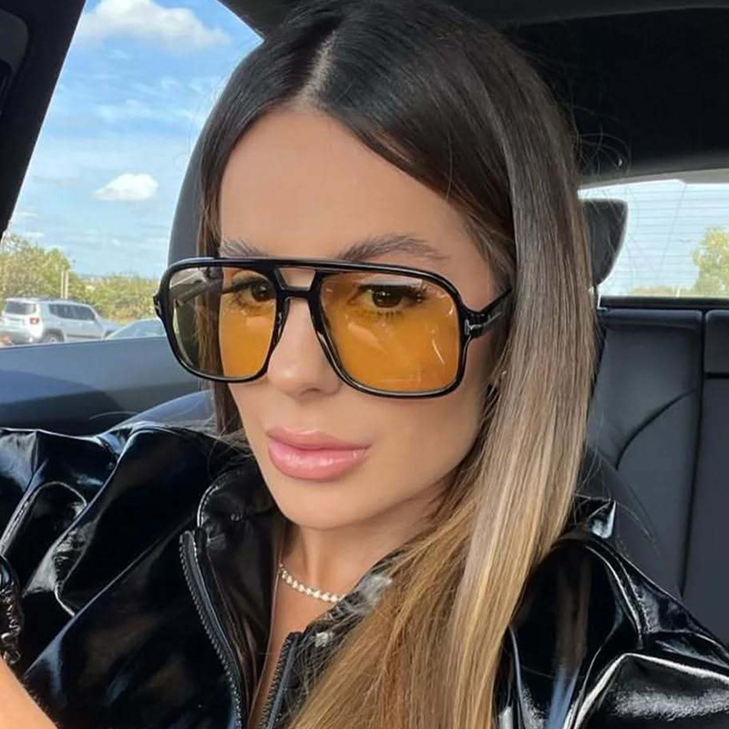 25g Weight Full Frame Glasses Structure Sunglasses Classification PC, UV400 Protection Lens Material Square Glasses Style Travel, Party Occasion Solid Color Pattern All Seasons Season Unisex Gender Streetwear Style Grey, Black Color Streetwear Solid Color PC UV400 Protection Square Full Frame Women's Sunglasses 3