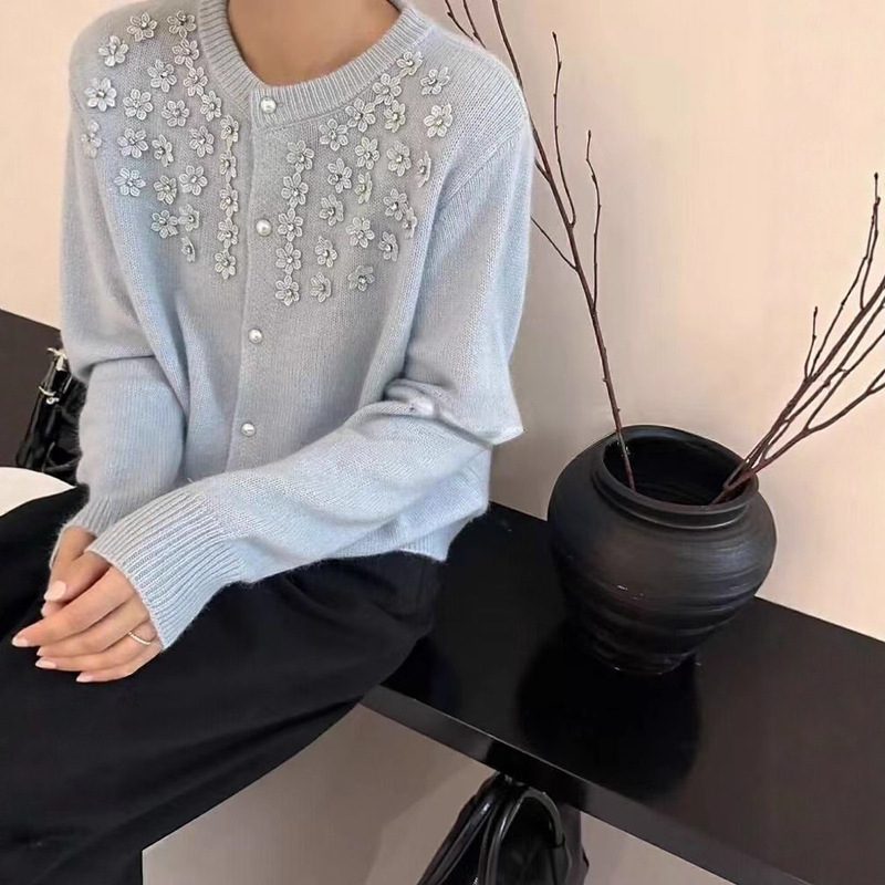 秋冬新款韩系甜美重工立体花朵针织开衫软糯文艺复古风毛衣女外套|undefined