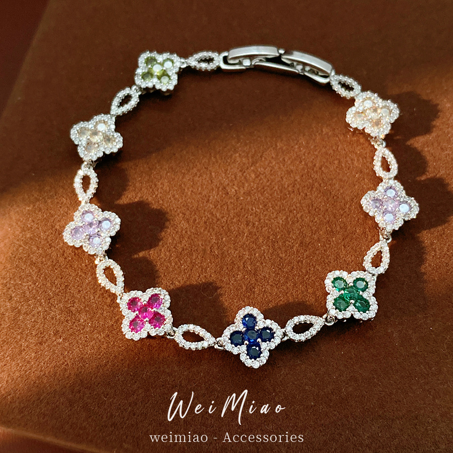 Medieval vintage color zircon flor de hierba de la suerte pulsera de hebilla pulsera lujosa pulsera de alta sensación joyas delicadas