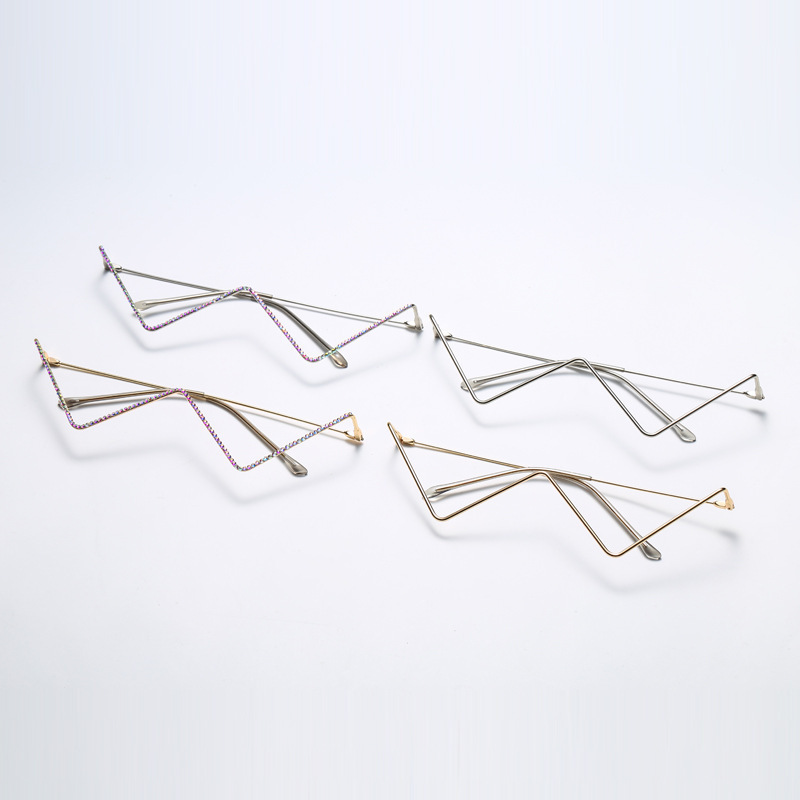 Trendy European and American Style Metal Frameless Glasses with Rhinestones for Women, V-Shaped Decorative Frame, Street Style Trendy European and American Style Metal Frameless Glasses with Rhinestones for Women, V-Shaped Decorative Frame, Street Style