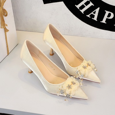 9527-H113 French style socialite flower rhinestone high-heeled shoes for women with pointed toes, shallow mouth, silk an