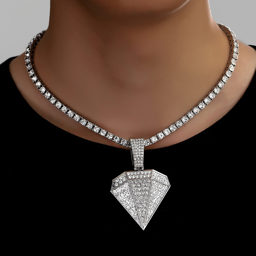 Collar de cadena cubana con colgante de aleación en forma de diamante, estilo hip-hop, moderno y creativo para hombre