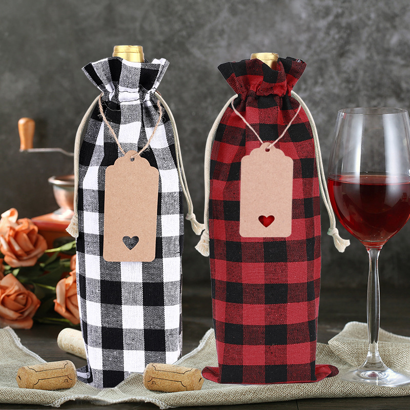 Bolsa de botella de vino de lino a cuadros de Navidad traje 12 etiquetas bolsa de lino de vino tinto con cordón bolsa de embalaje al por mayor