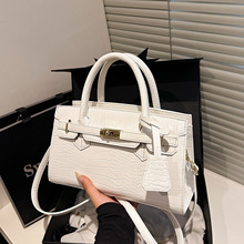 ���Q�r���{�~�y�P�����Ů2025�¿�W����������p���K���б���