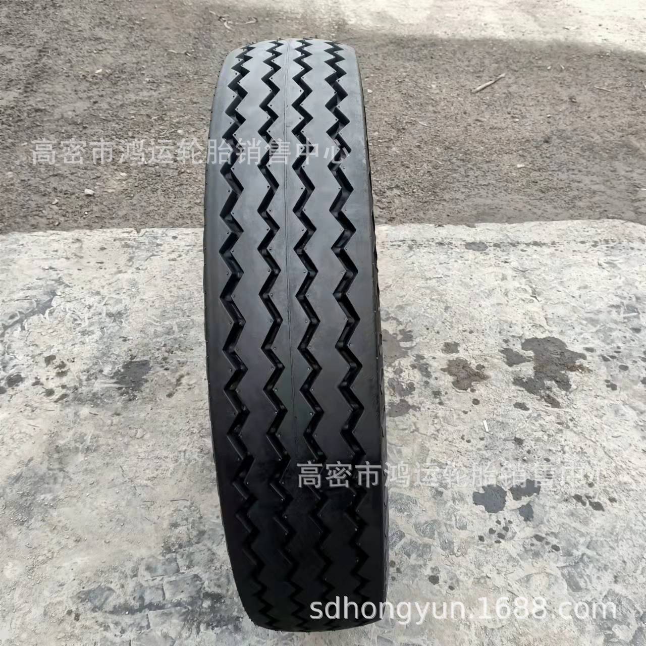 9.00 10.00 11.00 12.00-20 斜交尼龙胎 卡车拖车运输车轮胎