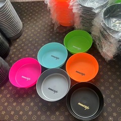 Mini Colorful Bait Pot Non-stick Bait Mixer Fishing Pull Bait Plate Fishing Gear Candy Color Bait Dog Food Bowl