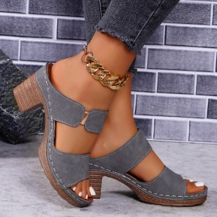 Summer 2024 foreign trade thick heeled European and American sandals light hollow solid color large-size women's slip-on slippers 43