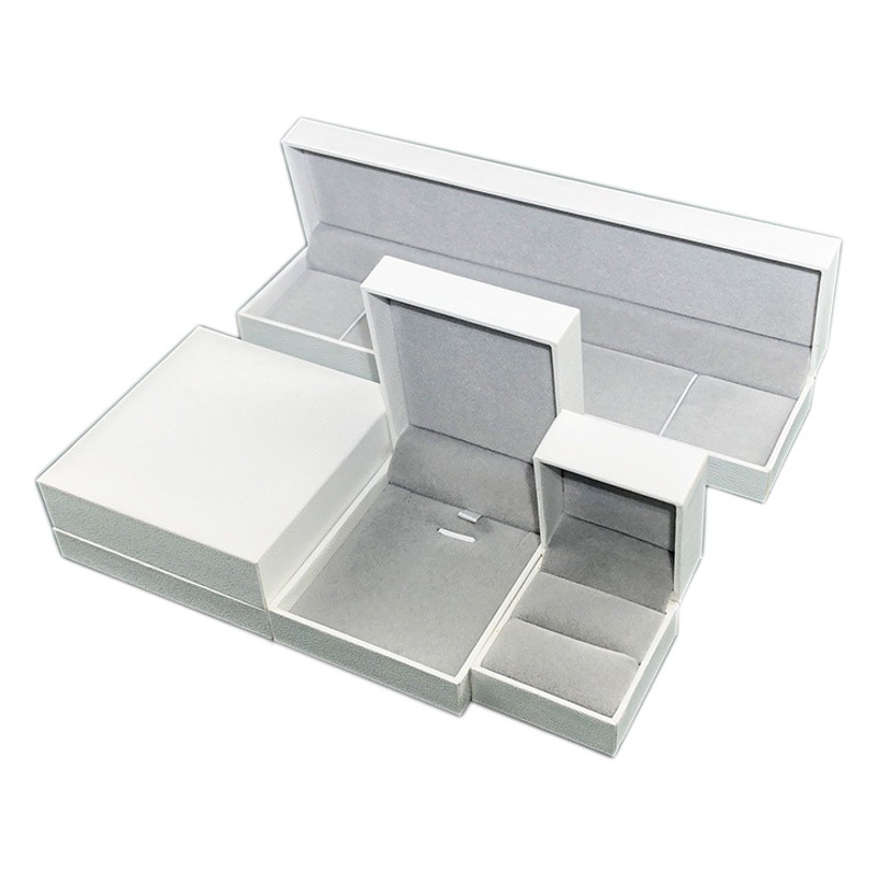 ホワイトレザーフィリング直角フリップトップジュエリーボックスリングペンダントイヤリングファッションジュエリー包装ボックス工場直販