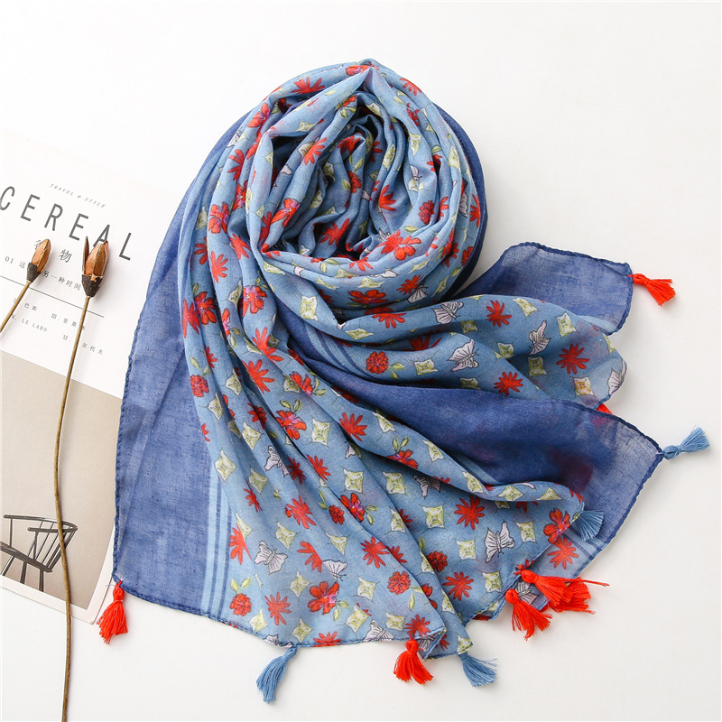 Fashion Floral Retro Pattern Ethnic Fringed Scarf display picture 5