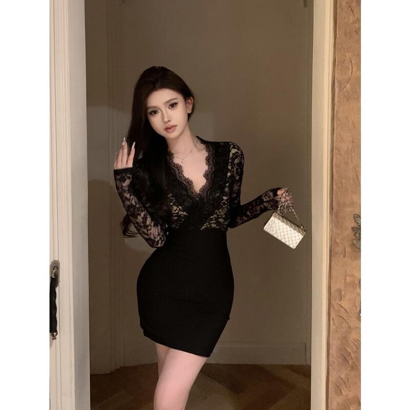 Lace Stitching Long-sleeved V-neck dress Women's Early Autumn Mature Royal Sister-style Sexy Short Dress Tight Hip Skirt