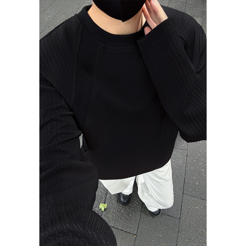 American Retro Deconstructed Patchwork Textured Long-sleeve T-shirt For Men, Stylish Casual, With Regular Shoulder And_voghion.com