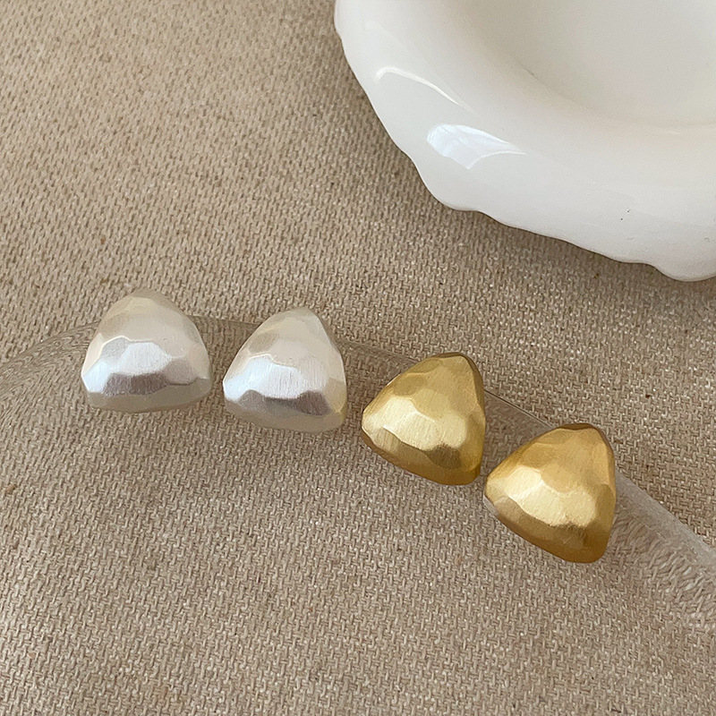 Geometric matte elegant fashionable trend earrings