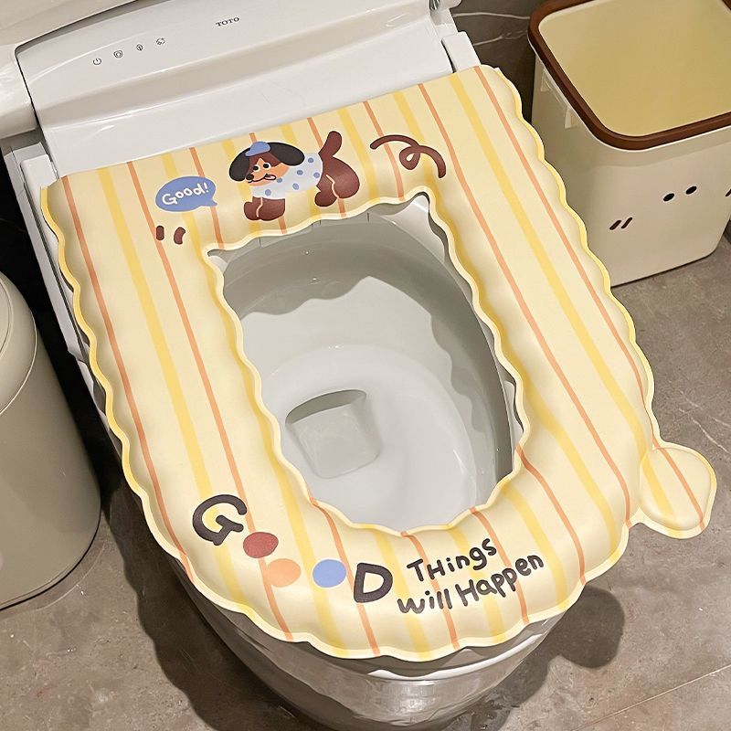 かわいいアニメの便器マット春夏は便器を拭くことができます。|undefined